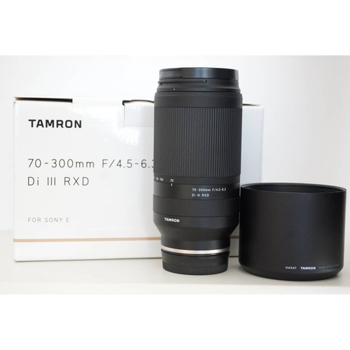Tamron lens 300mm - 70-300mm, f4.5-6.3